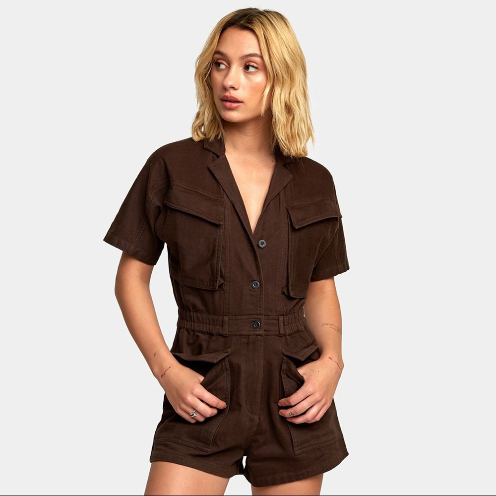 NWT RVCA ELEVATION ROMPER